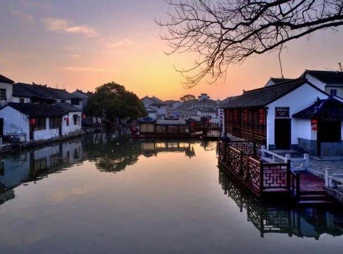 古墓丽影崛起